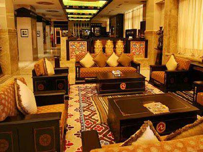 Brahmaputra Grand Hotel Лхаса Екстериор снимка